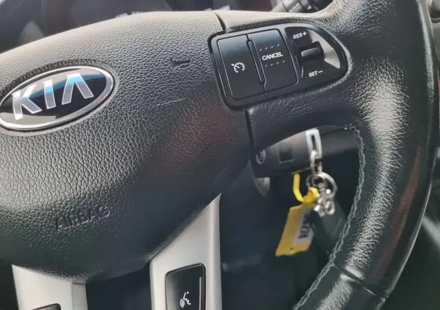 KIA Sportage 2.0 CRDI 4WD Automatik Vision