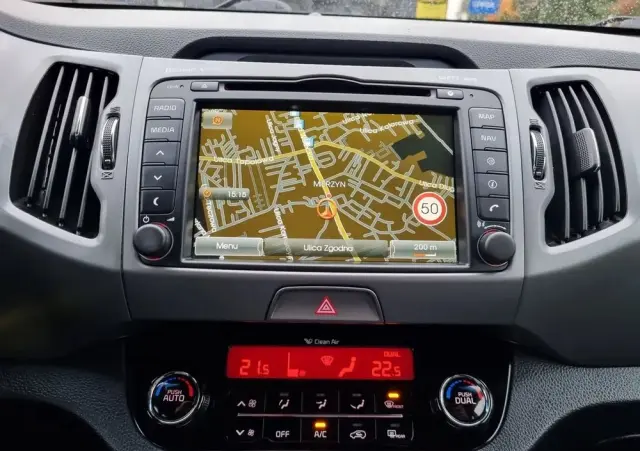 KIA Sportage 2.0 CRDI 4WD Automatik Vision