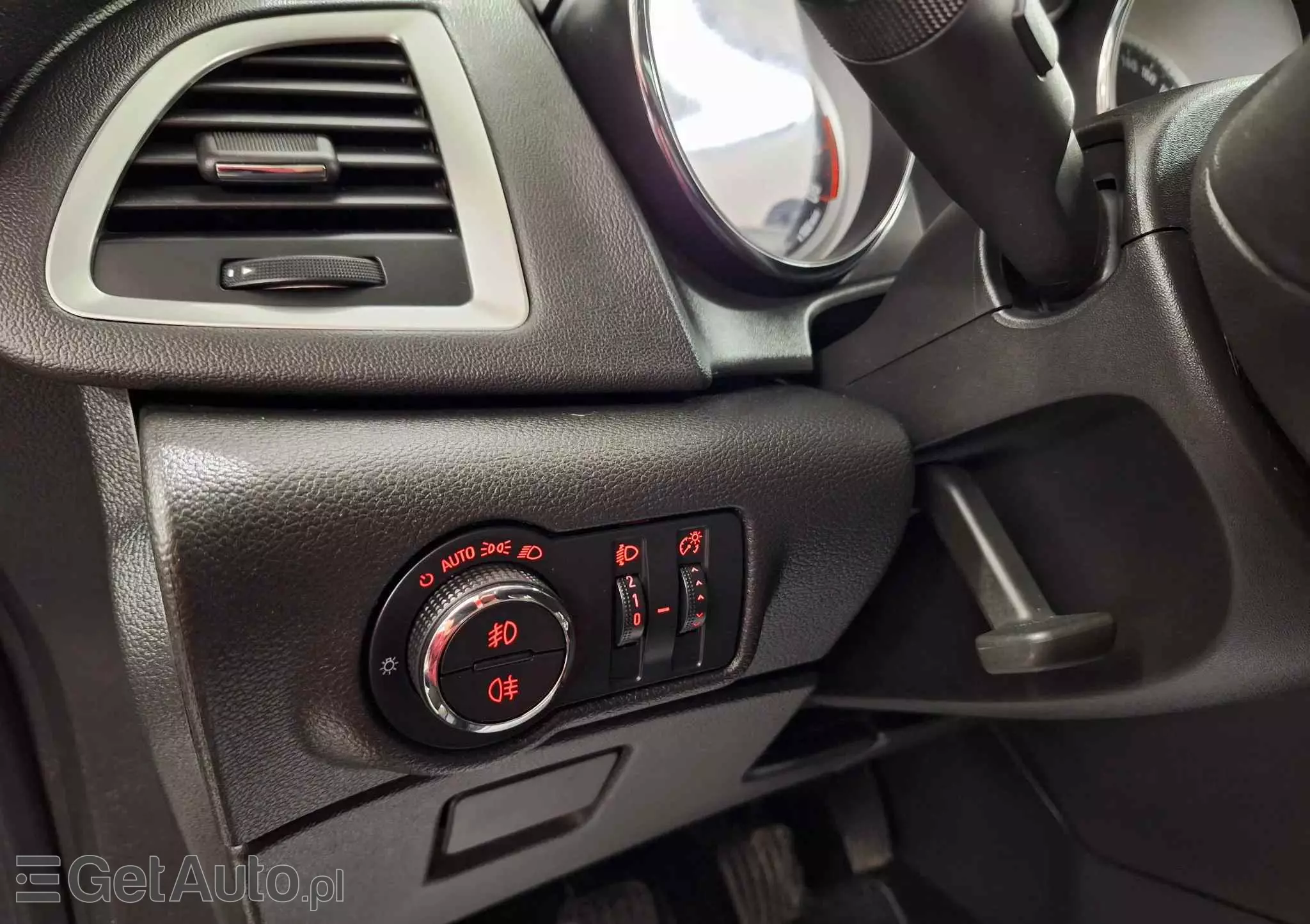 OPEL Astra IV 1.4 T Active EU6