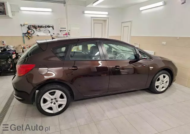 OPEL Astra IV 1.4 T Active EU6