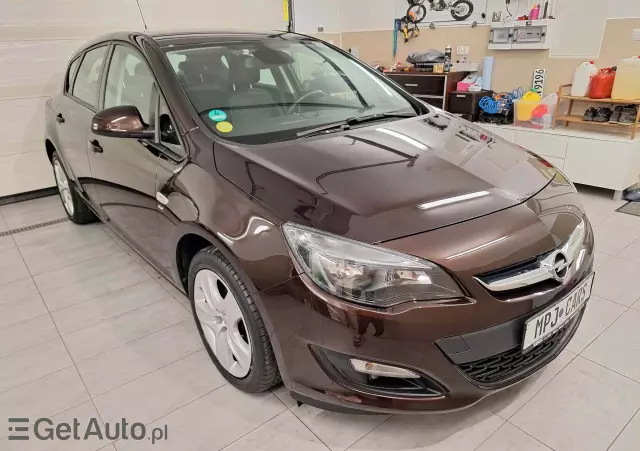 OPEL Astra IV 1.4 T Active EU6