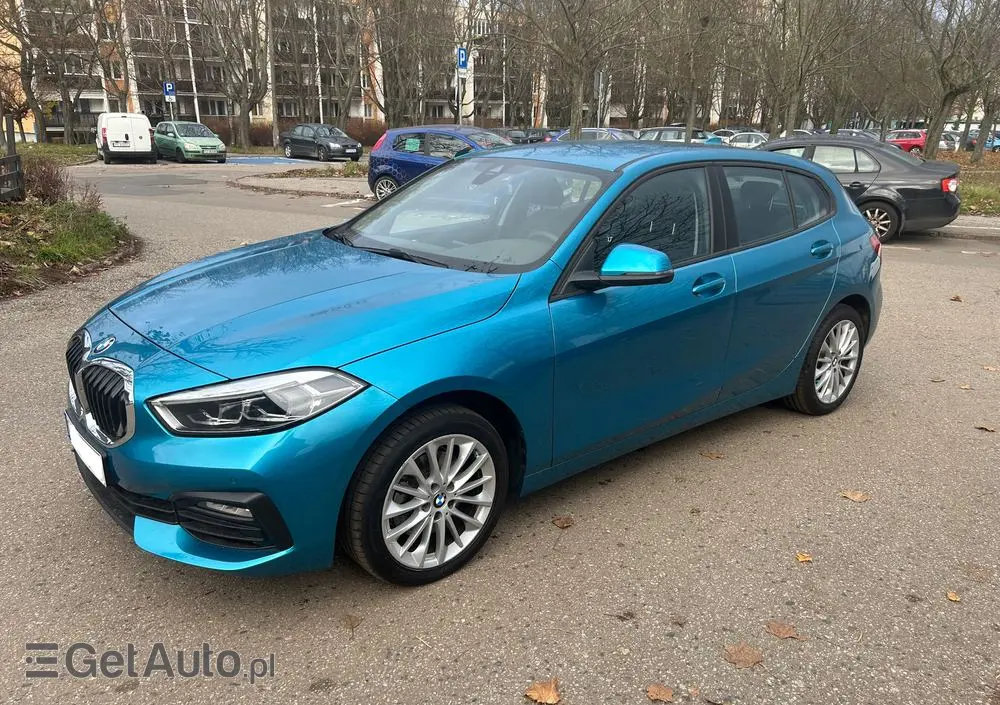 BMW Seria 1 118i Advantage