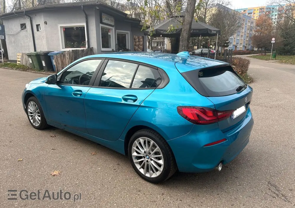 BMW Seria 1 118i Advantage