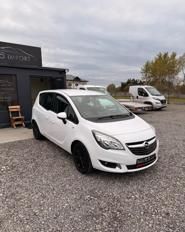 OPEL Meriva 1.4 Design Edition