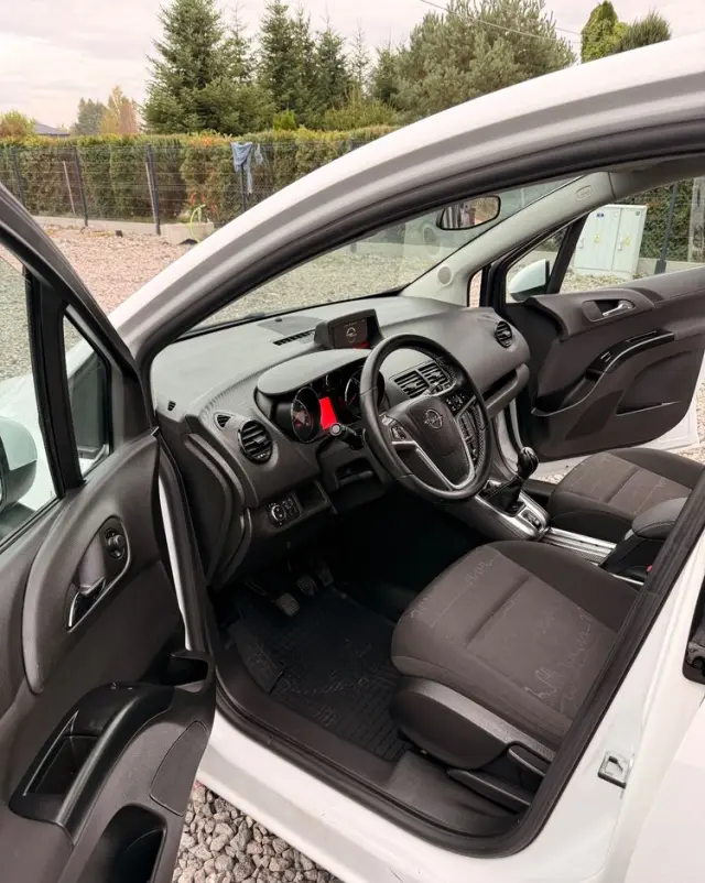 OPEL Meriva 1.4 Design Edition