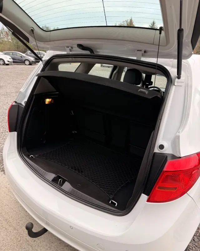 OPEL Meriva 1.4 Design Edition