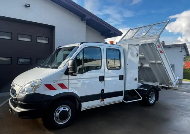IVECO Daily Doka Dubelkabina 7 osób z wywrotką 