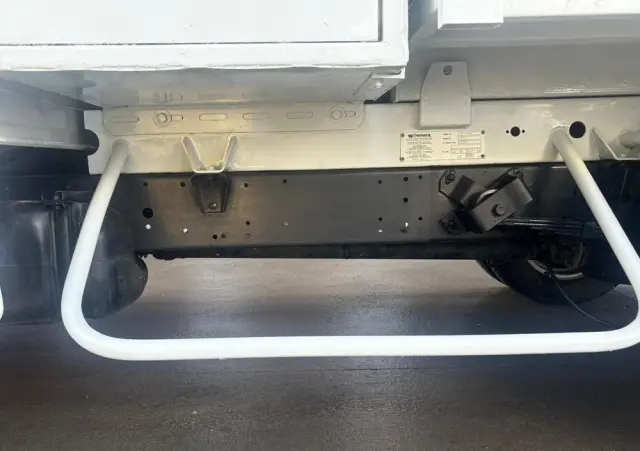 IVECO Daily Doka Dubelkabina 7 osób z wywrotką 