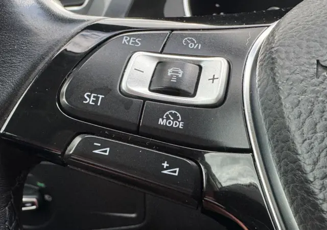 VOLKSWAGEN Tiguan 2.0 TDI BMT SCR Highline DSG