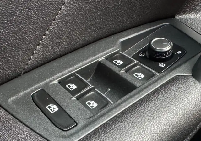 VOLKSWAGEN Tiguan 2.0 TDI BMT SCR Highline DSG