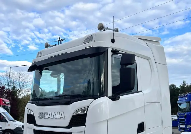 SCANIA R540 full ADR z Niemiec Ledy nawigacja pełna historia kontrakt Scania 