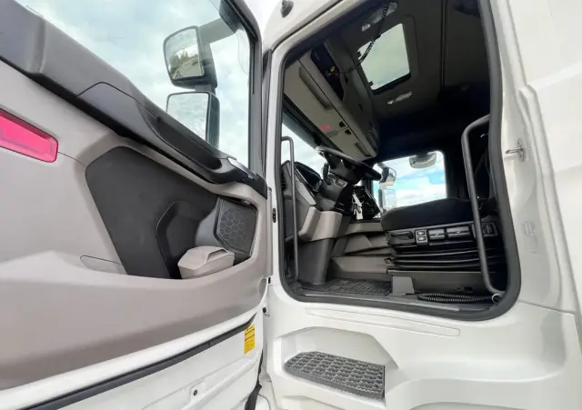 SCANIA R540 full ADR z Niemiec Ledy nawigacja pełna historia kontrakt Scania 