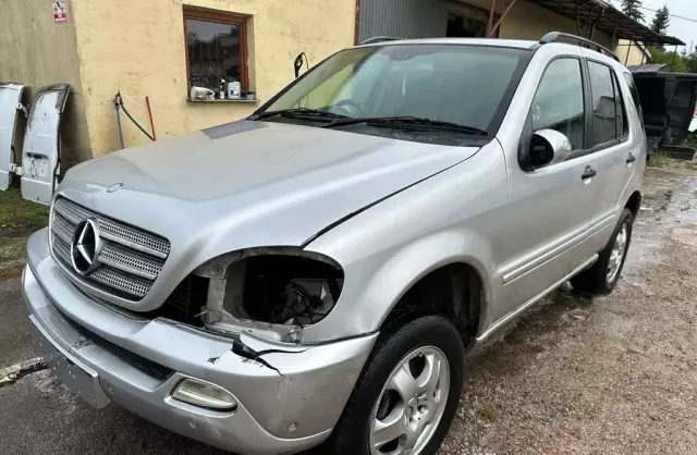 MERCEDES-BENZ ML 