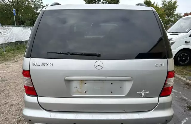 MERCEDES-BENZ ML 