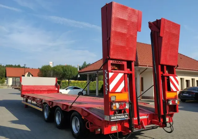 BODEX JANMIL Burtówka Laweta Niskopodłogowa Podczołgówka 3-Osie 