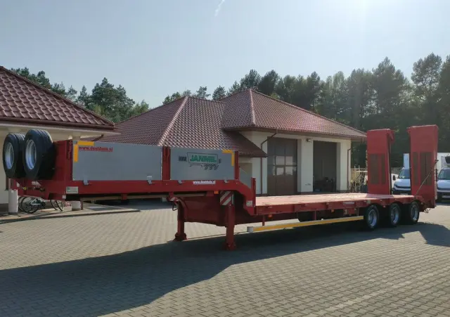 BODEX JANMIL Burtówka Laweta Niskopodłogowa Podczołgówka 3-Osie 