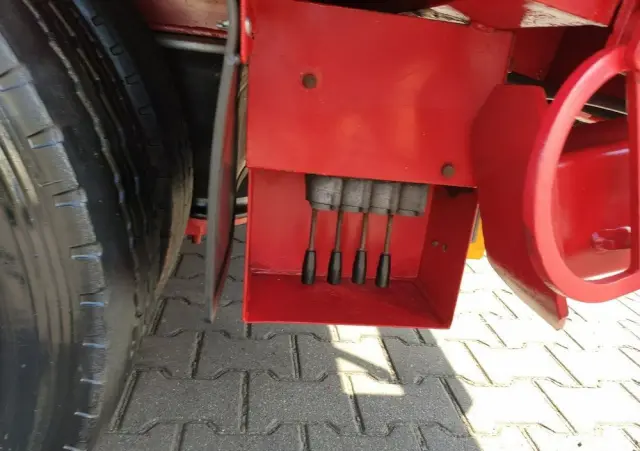 BODEX JANMIL Burtówka Laweta Niskopodłogowa Podczołgówka 3-Osie 