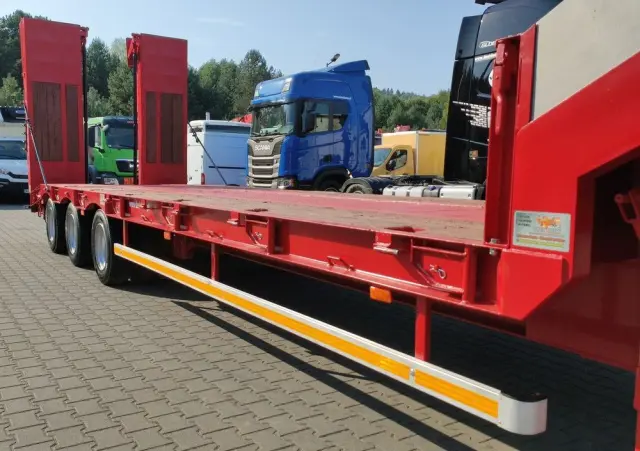 BODEX JANMIL Burtówka Laweta Niskopodłogowa Podczołgówka 3-Osie 