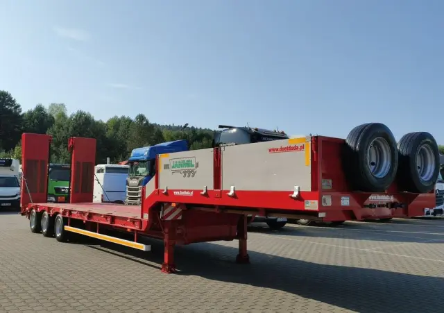 BODEX JANMIL Burtówka Laweta Niskopodłogowa Podczołgówka 3-Osie 