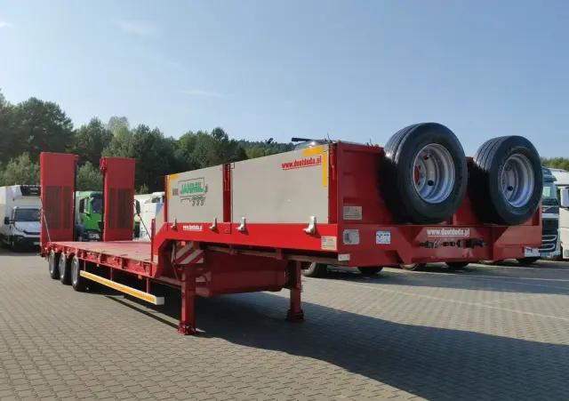 BODEX JANMIL Burtówka Laweta Niskopodłogowa Podczołgówka 3-Osie 