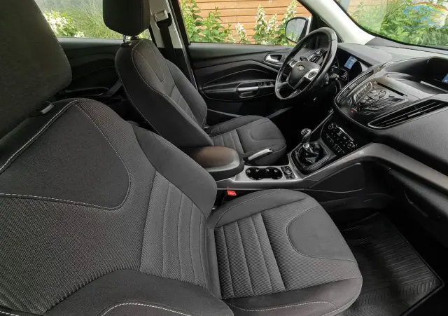 FORD Kuga 2.0 TDCi 4x4 Titanium