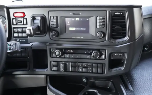 SCANIA R 450 /  MEGA / RETARDER / KLIMATYZACJA POSTOJOWA / LOWDECK / 