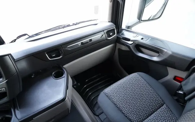 SCANIA R 450 /  MEGA / RETARDER / KLIMATYZACJA POSTOJOWA / LOWDECK / 