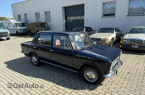 FIAT 124 