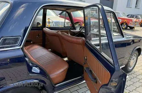 FIAT 124 