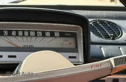 FIAT 124 