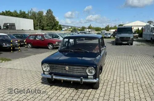 FIAT 124 