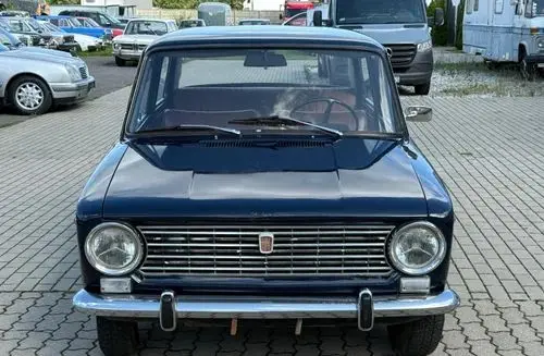 FIAT 124 