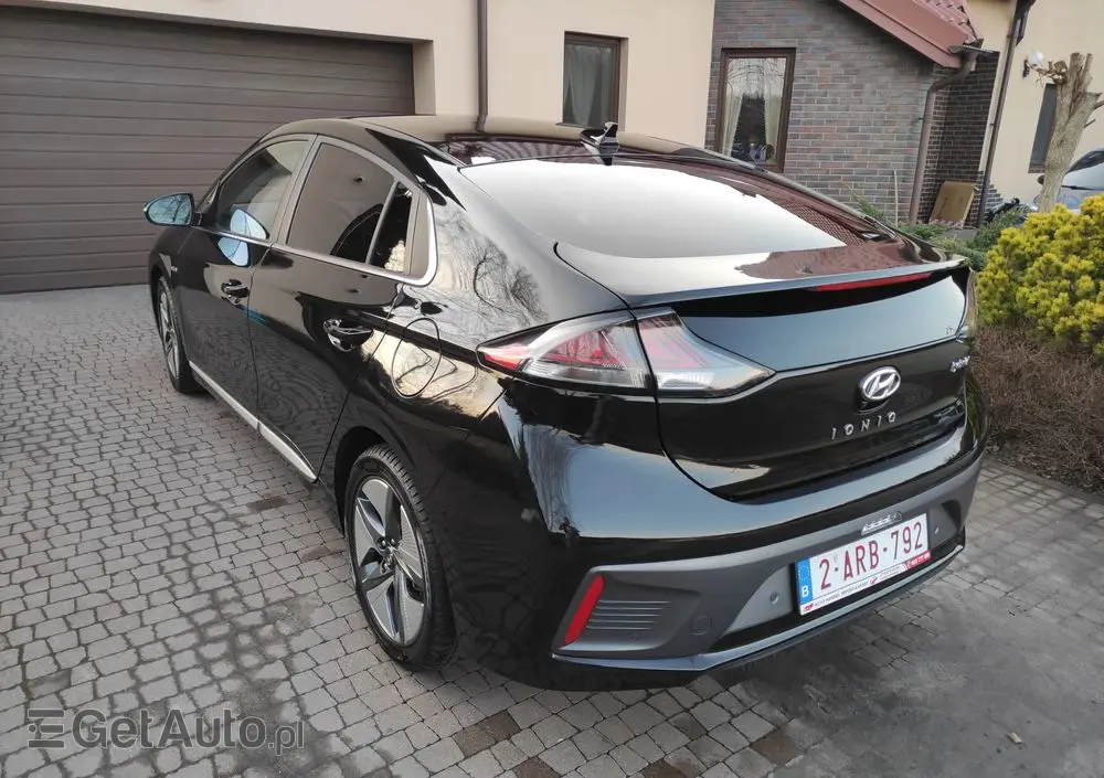 HYUNDAI IONIQ 1.6 GDI Premium