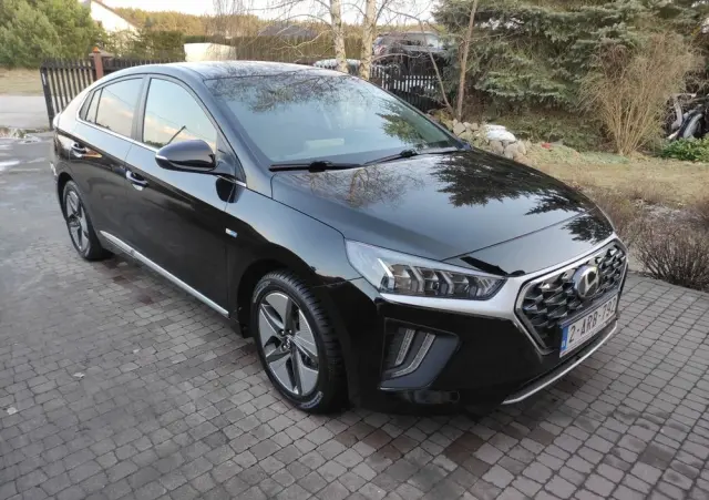 HYUNDAI IONIQ 1.6 GDI Premium