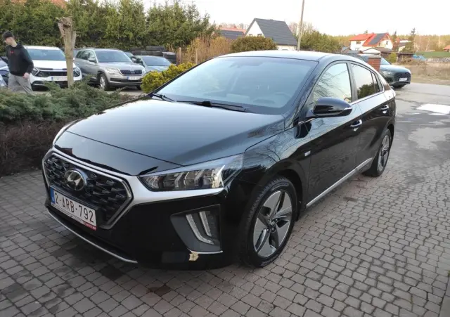 HYUNDAI IONIQ 1.6 GDI Premium