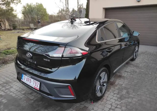 HYUNDAI IONIQ 1.6 GDI Premium