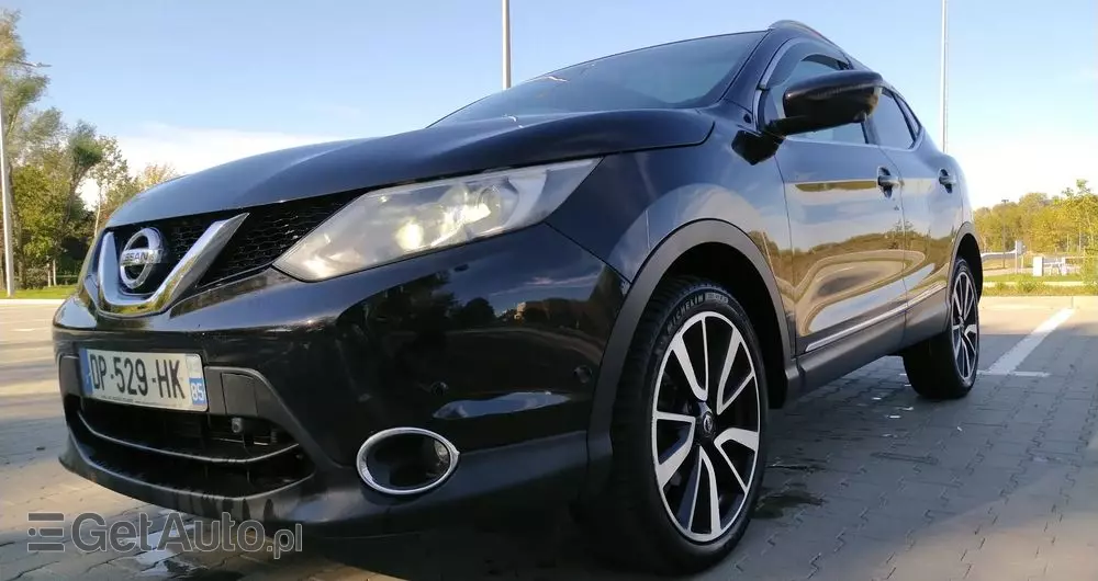 NISSAN Qashqai 1.6 dCi Xtronic TEKNA+