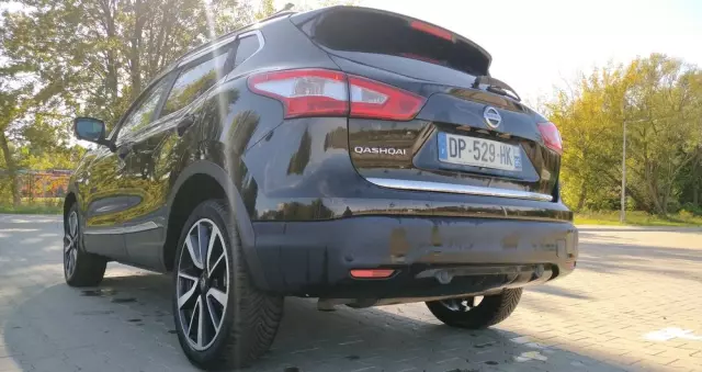 NISSAN Qashqai 1.6 dCi Xtronic TEKNA+