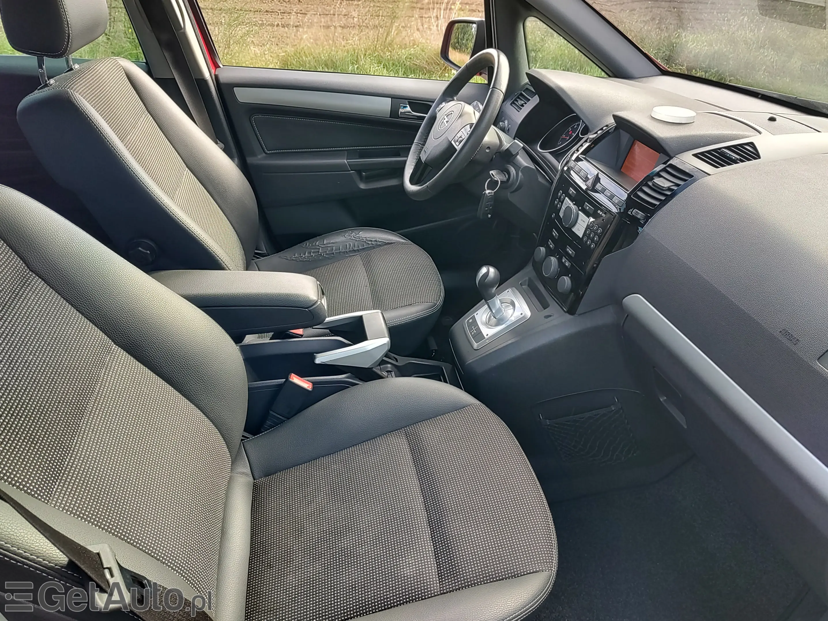 OPEL Zafira Cosmo Aut.