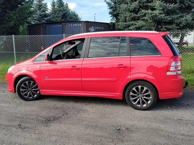 OPEL Zafira Cosmo Aut.