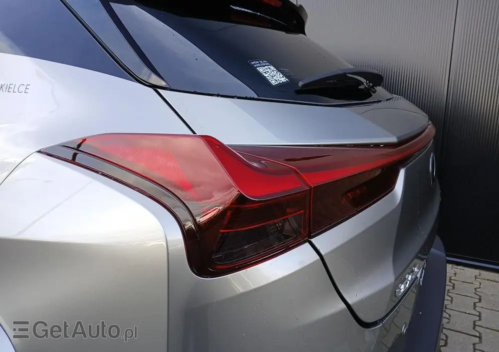 LEXUS UX 300h F Sport AWD