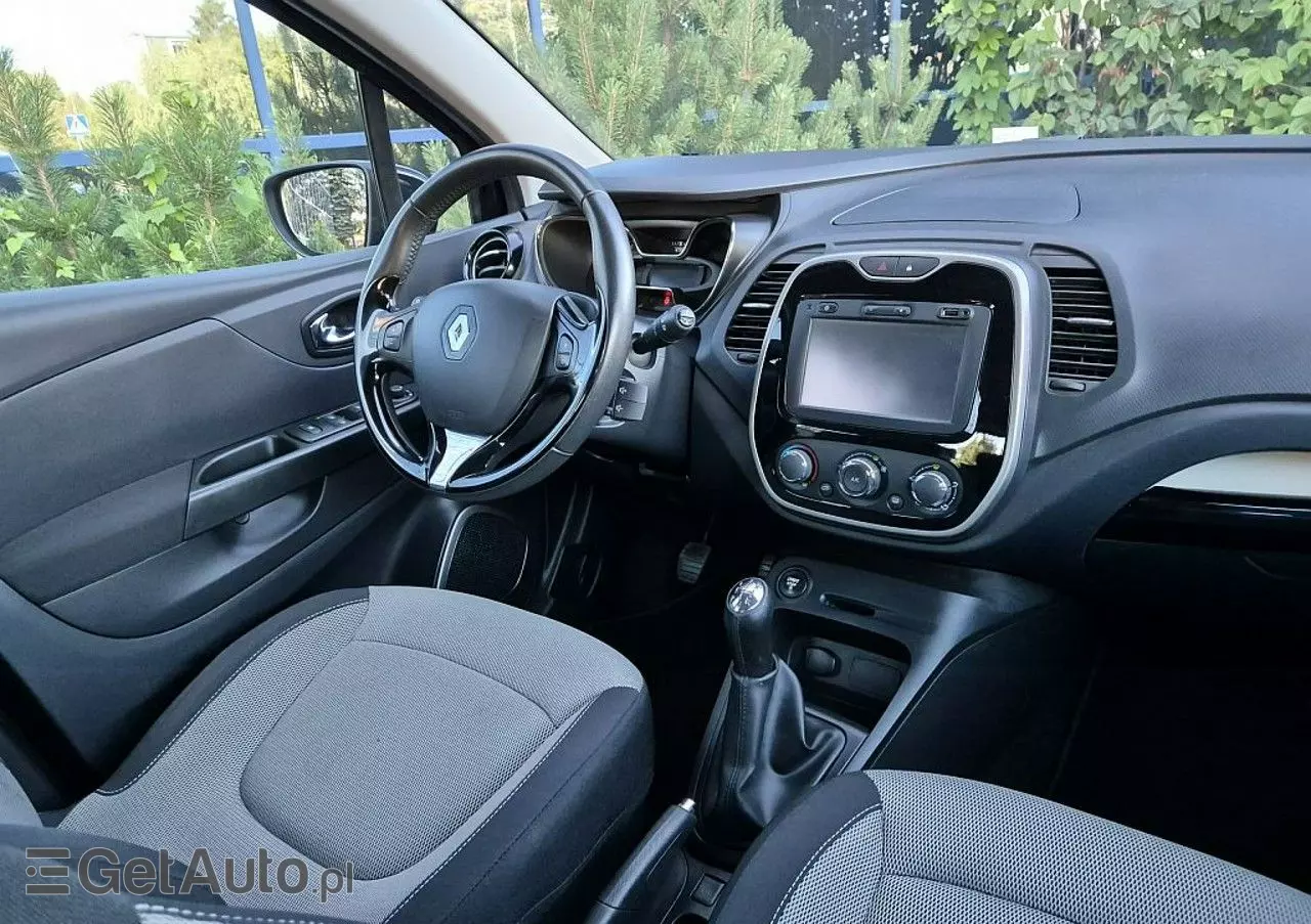 RENAULT Captur 