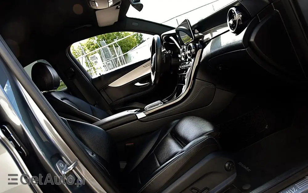 MERCEDES-BENZ GLC 200 4-Matic