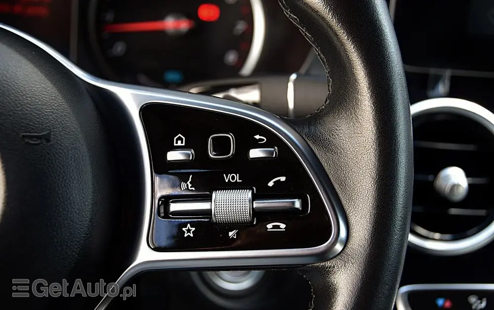 MERCEDES-BENZ GLC 200 4-Matic