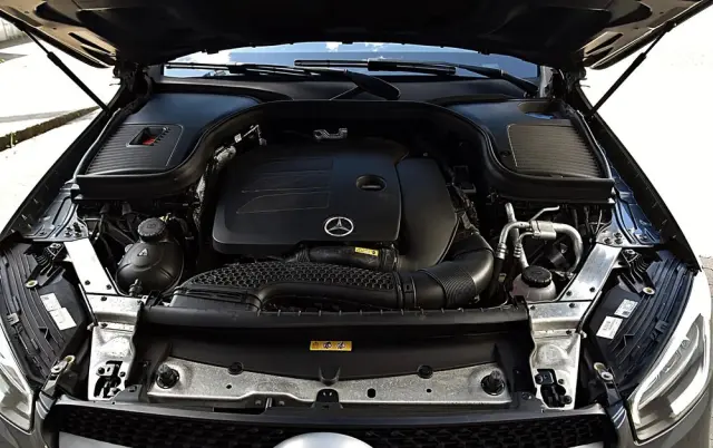 MERCEDES-BENZ GLC 200 4-Matic