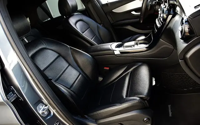 MERCEDES-BENZ GLC 200 4-Matic