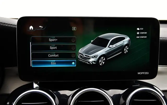 MERCEDES-BENZ GLC 200 4-Matic