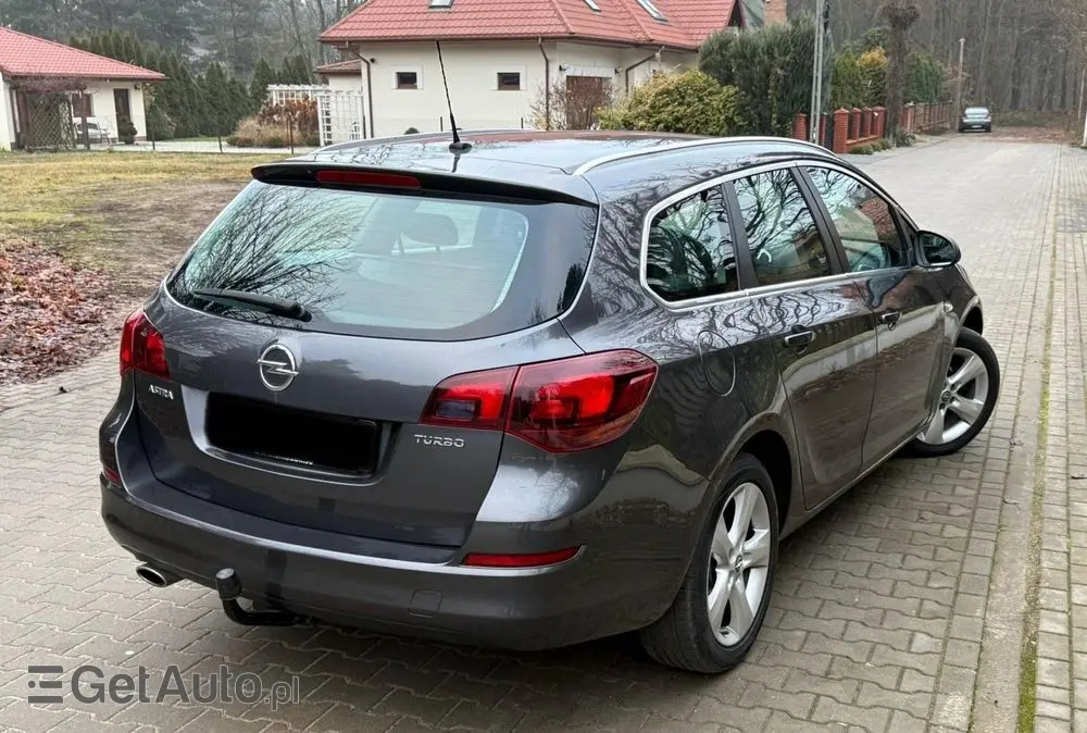 OPEL Astra 1.4 Turbo