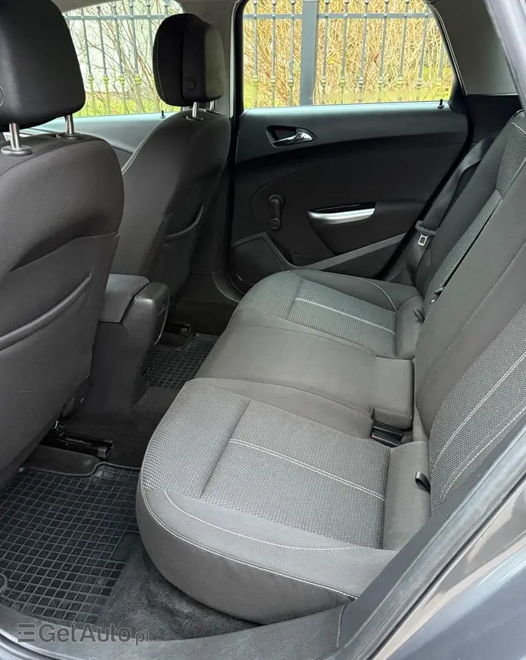 OPEL Astra 1.4 Turbo