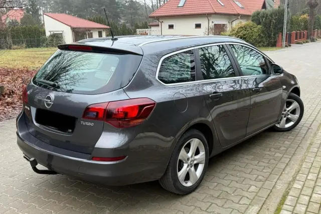 OPEL Astra 1.4 Turbo